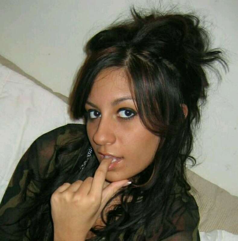 Scammers With Pictures Of Raven Riley 6403