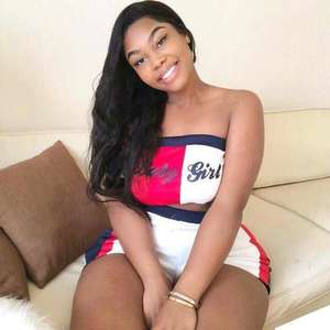 SCAMMER WITH PHOTOS OF MALI J Q-1ORoWk4rbcM_JMwwQDnnEkhRrbbUQ9i-_nbPjx7d-jfBSGJqOo_vo4dx0uh5sk