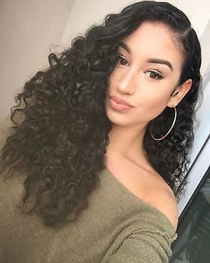 Scammer with photos of Carmen Bella & Mariabella R8Lc48f3QrXGK-xG81KeIclxJJ26XAM6azLAMy7fmF5bkYcCKXBbXl_lxGEw2BfP